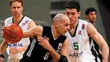 IMPECABLE. Djordjevic dominó completamente el ritmo del partido.