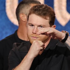 Boxing great offers categorical take on Canelo vs Crawford outcome