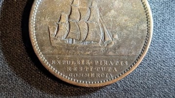 Un hombre encuentra una moneda de 1806 en una tienda de segunda mano y su valor se multiplica por miles: “Es un gran hallazgo”