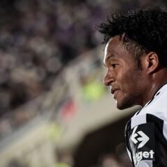Cuadrado se pierde práctica de la Juventus por fiebre
