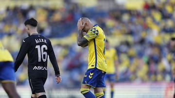 Las Palmas vuelve a quedarse cerca