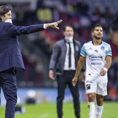 Solari destaca el desempeño de Federico Viñas contra Mazatlán