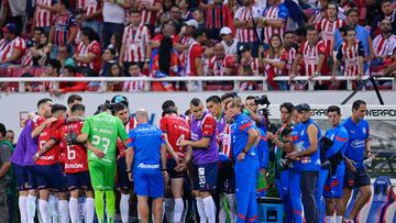 Se reportan primeros dos refuerzos de Chivas