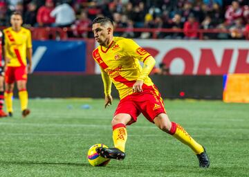 Ante la salida de Raúl Ruidíaz de Monarcas, el chileno se perfila para ser el jugador referente de su club. Su creatividad y habilidad es lo que lo caracteriza.