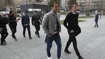 Los hermanos Amaya, Iván y Antonio, en su llegada al juzgado.