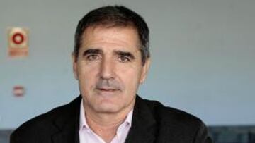 <b>ESTRENO. </b>Paco Herrera en su presentación en el día de ayer.