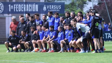 Foto de 'familia' en el último entrenamiento de esta temporada.