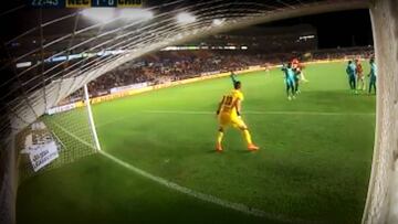 El cabezazo a lo Zamorano con que Puch brilló en Necaxa