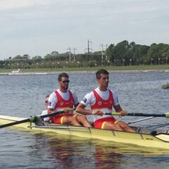Lara, Sardelli y Jurado sextos en la final de Dos con timonel