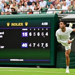 Alcaraz pone en pie a la pista 1 con un ejercicio de resistencia