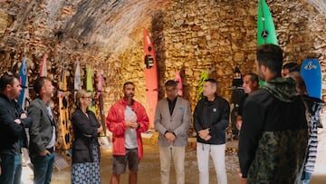 Visita al Fuerte de San Miguel Arcángel durante la firma del acuerdo entre Lanzarote Quemao Class y Nazaré.