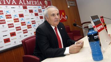 Alfonso Garc&iacute;a, durante una comparecencia de prensa.