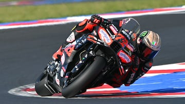 Aprilia Racing team's Italian MotoGP rider Marco Bezzecchi during the second practice session ahead of the San Marino Moto GP Grand Prix at the Misano World Circuit Marco Simoncelli, in Santa Monica-Cella, northern Italy, on September 13, 2025. (Photo by Andreas SOLARO / AFP)