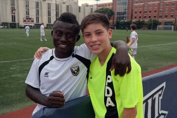 Anderson Asiedu y Matthew Leong en la secundaria St. Benedict's Prep.