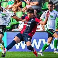 El búfalo Villalibre debuta con asistencia ante el Cagliari