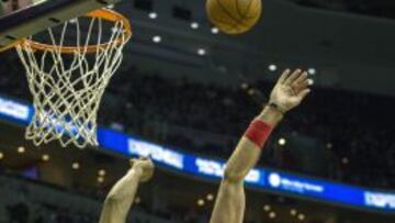 Los Wizards cortan su mala racha con el mejor Gortat