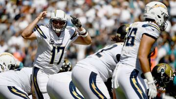 SAN DIEGO, CA - SEPTEMBER 18: Quarterback Philip Rivers #17 of the San Diego Chargers calls an audible at the line of scrimmage against the Jacksonville Jaguars during the first half of a game at Qualcomm Stadium on September 18, 2016 in San Diego, California.   Donald Miralle/Getty Images/AFP
 == FOR NEWSPAPERS, INTERNET, TELCOS &amp; TELEVISION USE ONLY ==