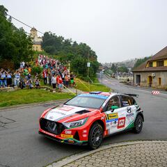 Llarena entrega la corona europea al neozelandés Paddon