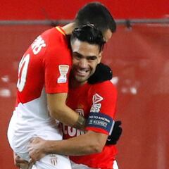 Falcao en Mónaco supera al histórico George Weah