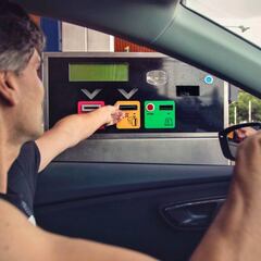 La carretera de peaje española en la que no se puede pagar en ventanilla: el método para circular por ella