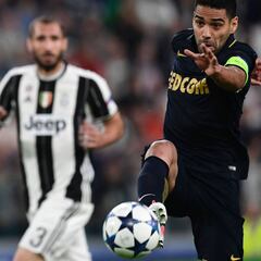 Falcao va con el Mónaco por otra marca de leyenda