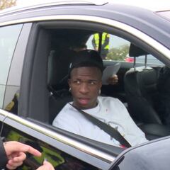 Salida de Valdebebas, Vinicius y un fan japonés: la conversación no tiene desperdicio...