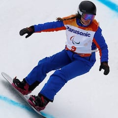 Astrid Fina logra dos medallas en la Copa del Mundo en Pyha