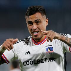 La jugada de Lezcano para seguir en Colo Colo: hasta una foto con Vidal en redes