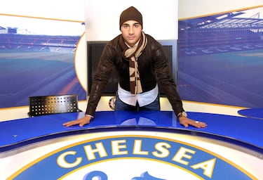 El extremo portugués Ricardo Quaresma tuvo un paso por el Chelsea extremadamente breve y poco exitoso (febrero de 2009 hasta junio de 2009). El técnico brasileño Luiz Felipe Scolari, quien ya había sido su entrenador en la selección portuguesa, fue clave en su llegada. Sin embargo, Scolari fue despedido a la semana del fichaje de Quaresma. Llegó Guus Hiddink como nuevo entrenador, bajo cuya dirección Quaresma tuvo muy pocas oportunidades.