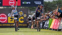 Fabian Rabensteiner y Wout Alleman ganan la etapa 1 de la Cape Epic 2023.