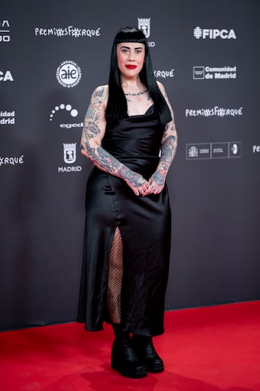 La creadora de contenido Sara Draven posa en la alfombra roja de la 31 edición de los Premios José María Forqué.