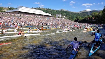 La fiesta de 'Les Piragües' ha cumplido hoy su 85ª edición. Declarada fiesta de Interés Turístico Internacional la comarca asturiana acoge cada año a miles de aficionados a la piragua.