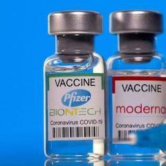 Los efectos secundarios de la tercera dosis de las vacunas de Moderna y Pfizer de mayor a menor