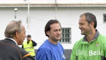 <b>DESTITUIDO. </b>Risto Vidakovic ha dejado de ser el entrenador del Betis B tras sus declaraciones en las que criticaba duramente el estado del césped de La Cartuja.