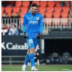 Mamardashvili vs Jörgensen, caminos parecidos