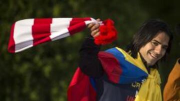 El delantero colombiano, Radamel Falcao, durante la celebración en Neptuno.
