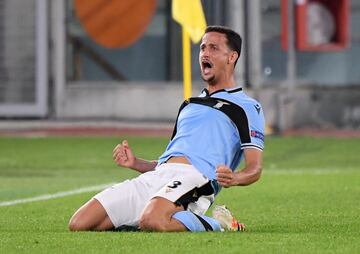 El brasileño Luiz Felipe celebró el segundo de los italianos.