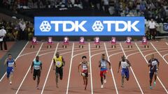 (L-R) Bahamas&#039;s Warren Fraser, Jamaica&#039;s Usain Bolt, Japan&#039;s Shuhei Tada, Colombia&#039;s Diego Palomeque, Britain&#039;s James Dasaolu and France&#039;s Jimmy Vicaut compete in the heats of the men&#039;s 100m athletics event at the 2017 IAAF World Championships at the London Stadium in London on August 4, 2017. / AFP PHOTO / Adrian DENNIS