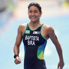 La triatleta Baptista está “estable dentro de la gravedad” tras ser atropellada en Brasil