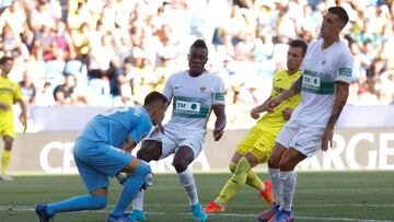 04/09/22  PARTIDO PRIMERA DIVISION 
VILLARREAL CF - ELCHE CF 
EDGAR BADIA  HELIBELTON PALACIOS *** Local Caption ***  