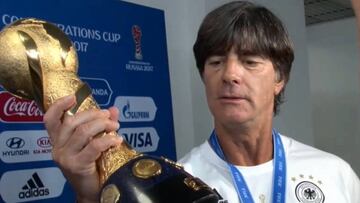 ¿Qué dijo Löw al levantar el trofeo de la Confederaciones?