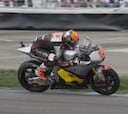 Tito Rabat manda en Brno frente a su compañero Mika Kallio
