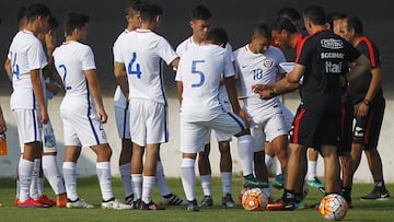 Así formará la Rojita frente a Brasil en el debut sudamericano