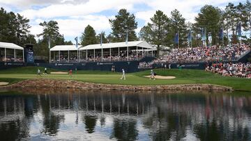 The final day at the Castle Pines Golf Club in Colorado sees Keegan Bradley lead, but others are ready to pounce.
