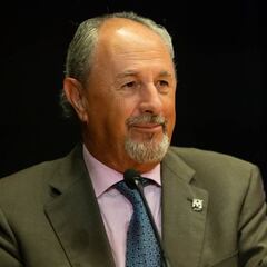 Adolfo Aragonés dimite como presidente de la ASOBAL