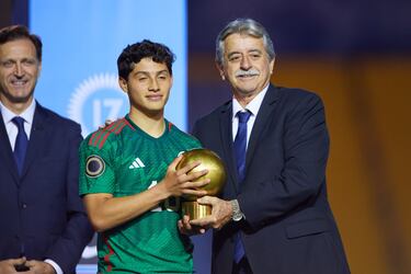 Stephano Carrillo es el goleador del Premundial 2023