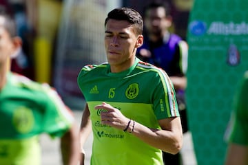 Titular indiscutible con Osorio, Moreno tuvo un paso gris con la Roma y ahora busca subir el nivel con la Real Sociedad de cara a la Copa del Mundo.