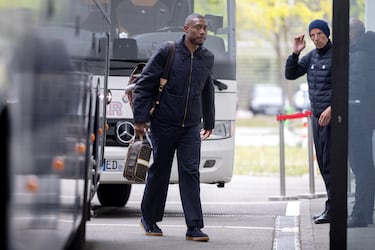 El Real Madrid ya se encuentra en Múnich para enfrentarse ante el Bayern en la vuelta de los cuartos de la Champions. El conjunto blanco confía en remontar el 1-2 adverso de la ida.