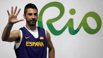 Navarro, leyenda: baloncestista en activo con más Juegos