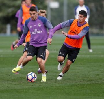 Real Madrid entrena pensando en el Athletic Bilbao, por la Liga de España.